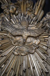 Saint-Sulpicen kirkko. Pyhä Henki. tekijältä Unbekannt