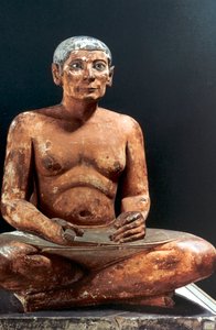 Istuva kirjuri, muinainen egyptiläinen, 5. dynastia, 2498-2345 eaa. tekijältä Unbekannt