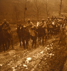 Sotilaat liikkeellä, c1914-c1918 tekijältä Unbekannt