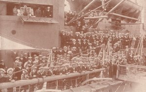 Jotkut HMAS Australian laivayhtiöistä, vuodelta 1917 1919 tekijältä Unbekannt