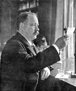 Svante Arrhenius 1859-1927, ruotsalainen fyysikko ja kemisti laboratoriossa, 1909 tekijältä Unbekannt