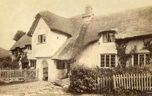 Olkikattoinen mökki, Lustleigh, Devon. tekijältä Unbekannt
