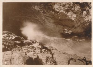 The Devils Bellows, Kynance Cove, 1927 tekijältä Unbekannt
