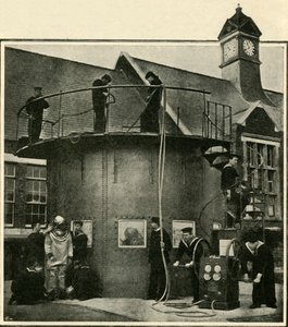 Sukellustankki Portsmouthissa, jossa sukeltajia koulutetaan, 1901. tekijältä Unbekannt
