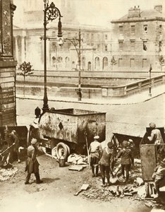 The Four Courts, Dublin, Irlanti, heinäkuu 1922, 1935. tekijältä Unbekannt