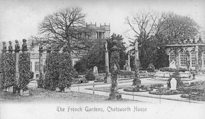 French Gardens, Chatsworth House, Derbyshire, 1800-luvun loppu tai 1900-luvun alku tekijältä Unbekannt