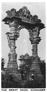 Suuri kaari, Vadnagar, Gujarat, Intia, 1925 tekijältä Unbekannt