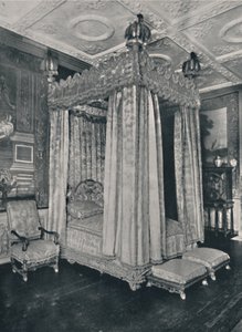 Kings Bedroom Knolessa. Bedstead Made for James I, 1928 tekijältä Unbekannt