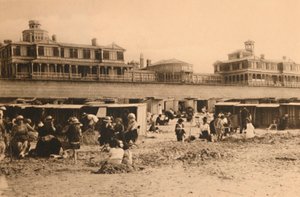 Kuninkaallinen asuinpaikka ja Esplanadi, vuodelta 1928 tekijältä Unbekannt