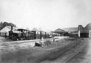 Kuninkaallinen juna lähtee Kandyn asemalta Sri Lankasta, 1910-luku tekijältä Unbekannt