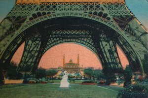 Trocadéro nähty Eiffel-tornin alla, Pariisi, 1920 tekijältä Unbekannt