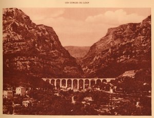 Viadukti ja pääsy rotkolle, 1930. tekijältä Unbekannt