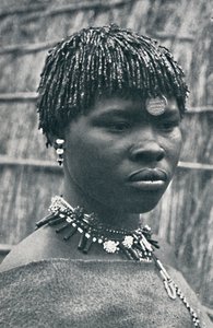 Eteläafrikkalaisen päällikön vaimo, 1912 tekijältä Unbekannt
