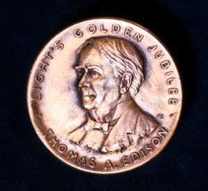 Thomas Alva Edison, yhdysvaltalainen fyysikko ja keksijä, 1929 tekijältä Unbekannt