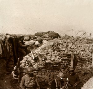 Kaivannot, Champagne, Pohjois-Ranska, c1914-c1918 tekijältä Unbekannt