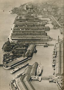 Alukset purjehtivat Liverpoolista satamiin kaikkialla maailmassa, Mersey-joelta, 1936 tekijältä Unbekannt