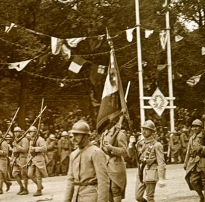 Voiton paraati, 1918 tekijältä Unbekannt