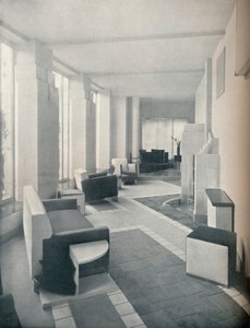 Näkymä Aurinkohuoneesta päivänvalossa, kolme ikkunaa ja pylväitä, 1930 tekijältä Unbekannt