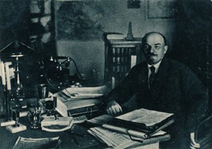 Vladimir Ilitš Lenin, Venäjän bolshevikkijohtaja, Moskova, Venäjä, 7. lokakuuta 1922 tekijältä Unbekannt