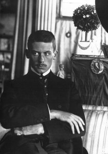 Walter Gropius, saksalainen arkkitehti, 1915 tekijältä Unbekannt