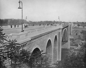 Washington Bridge, Harlem River, New York, 1897. tekijältä Unbekannt