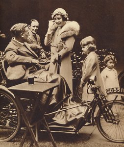 Vammaisten entisten palvelusten kanssa, c1936, 1937 tekijältä Unbekannt