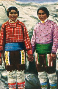Nuoret inuiittinaiset, Grönlanti, 1928. tekijältä Unbekannt