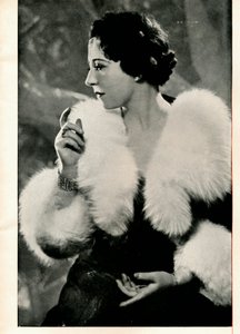 Puhelunne, neiti Arnaud Cocktail kopeissa - Ah kyllä! Ilman Bootheja Arnaud., 1935 1935 tekijältä Unbekannt