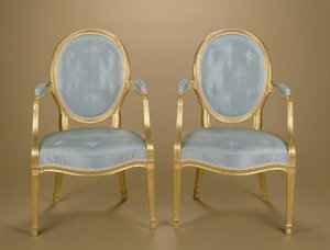 Adam ovaaliselkäinen kullattu carver-tuoli, sininen verhoiltu, n. 1780 tekijältä Unbekannt Unbekannt