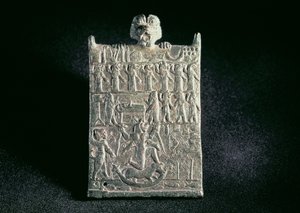 00362 Helvetin laatta, joka kuvaa salaliittoa Lamashtua, uusassyrialaista, vastaan Mesopotamiassa, noin 1700 eKr. (pronssi) tekijältä Unbekannt
