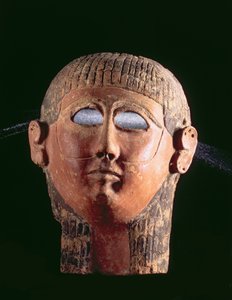 00368 Parrakas naamio, Carthagesta, Tunisiasta, foinikiasta, 4. vuosisadalta eKr. (valettu, maalattu terrakotta) tekijältä Unbekannt