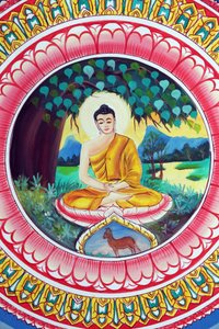 20151029, Vientiane, Laos : Wat Inpengin buddhalainen temppeli. Shakyamuni Buddhan elämäntarinaa kuvaava maalaus. Buddha istuu meditaatioasennossa tekijältä Unbekannt
