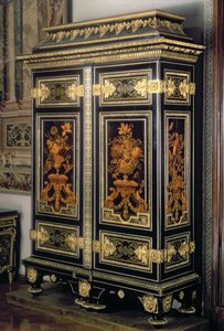 Armoire, intarsia koristeena, Andre Charles Boulle (1642-1732), Pariisi, 1600-luvun loppu (eebenpuu ja pronssi) tekijältä Unbekannt