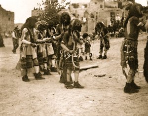Käärmeiden kuljettaminen 1900 (kuva) tekijältä Hippolyte Lalaise Devéria