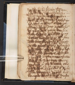 Tiettyjä vanhoja tarinoita, jotka iäkäs herrasnainen on tallentanut ennen kuolemaansa, hänen lastensa ja jälkeläistensä luettavaksi tekijältä Unbekannter Künstler