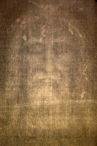Yksityiskohta Torinon käärinliinasta (pyhä suaire) Chiesa della SS Annunziata -kirkossa, Torinossa, Italiassa tekijältä Unbekannt