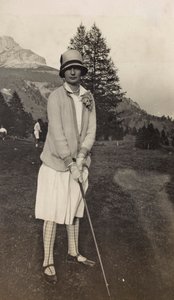 Golffari Carezza-järvellä tekijältä Unbekannter Künstler