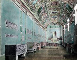 Lateraanimuseon sisällä tekijältä Unbekannter Künstler