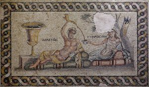 Kratos (Cratos) ja Euphrosyne (Euthymia) - Mosaic, Akratos ja Euphrosyne, Zeugma Mosaic Museum, Gaziantep, Kaakkois-Anatolian alue, Anatolia, Turkki, Aasia tekijältä Unbekannter Künstler