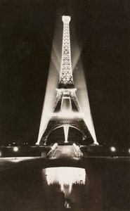 Postikortti/Eiffel-torni/Pariisi/Seine/Ile de France/Ranska tekijältä William M. Timlin