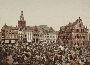 Suuret markkinat, Nijmegen, n. 1900 tekijältä Unbekannt