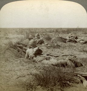 Taistelulinjalla Queens Finestin kanssa, Modder River, Etelä-Afrikka, Boer War, 1899-1902. tekijältä Underwood and Underwood
