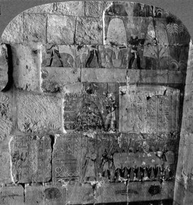 Kuningatar Makeresin tutkimusmatka Itä-Afrikkaan - reliefejä kaiverrettu Deir-el-Bahrissa, Thebessa, Egyptissä, 1905.