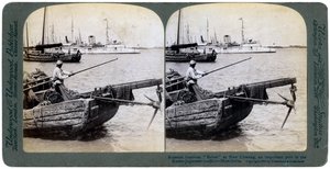 Venäläinen tykkivene Bobre New Chwangissa, Manchuriassa, Venäjän ja Japanin sota, 1904. tekijältä Underwood and Underwood
