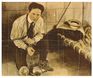 Harry Houdini c.1898 (seepiakuva) tekijältä Unknown