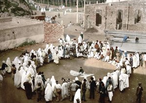 Arabijonglöörit Algerissa. Photochrome v. 1895. tekijältä Unknown artist