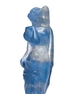 "Blue Venus" -veistos, noin 1800-luvun puoliväli (safiiri, spinelli ja timantit) tekijältä Unknown artist