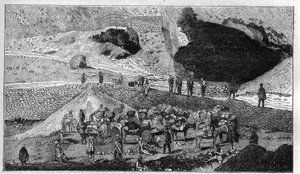 Cerro de Pascon hopeakaivos Perussa: malmin kuljetus Muletin selässä. Kaiverrus "" La Nature"" tekijältä Unknown artist