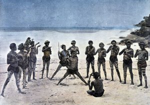 Papua tanssi rannalla Takapunan kylän (Uusi-Guinea) vieressä. tekijältä Unknown artist