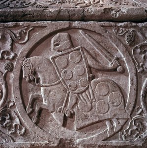 Palatsisuvun ritarin sarkofagi (luultavasti Hugh palatsista), yksityiskohta alemasta kohokuviosta. marmori. 1292. Toulouse, jakobiinien kirkko tekijältä Unknown artist